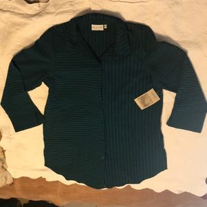 Habitat women’s button down shirt